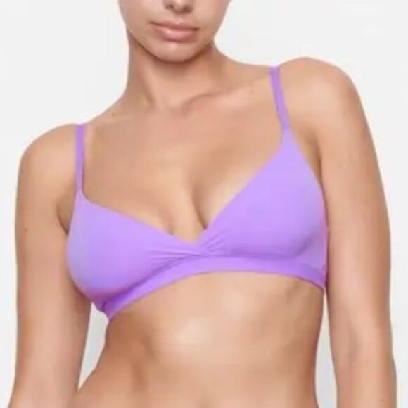 SKIMS Other - SKIMS Ultra Violet Purple Fits Everybody Classic Crossover Bralette